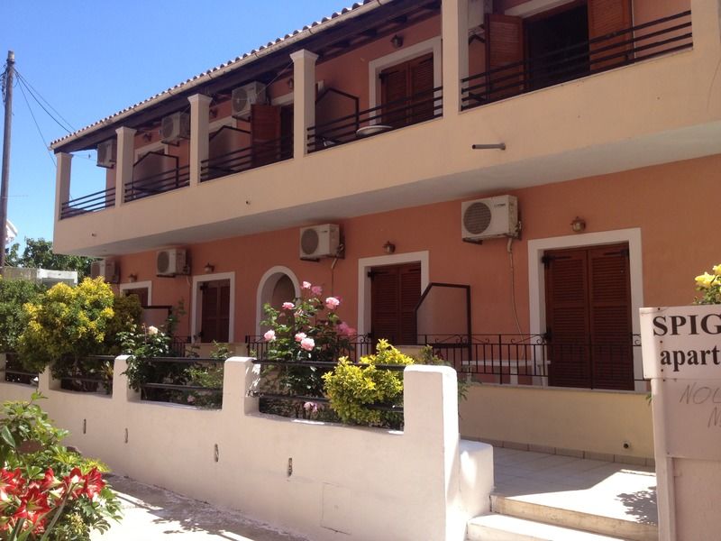 Spingos Hotel Roda  Luaran gambar