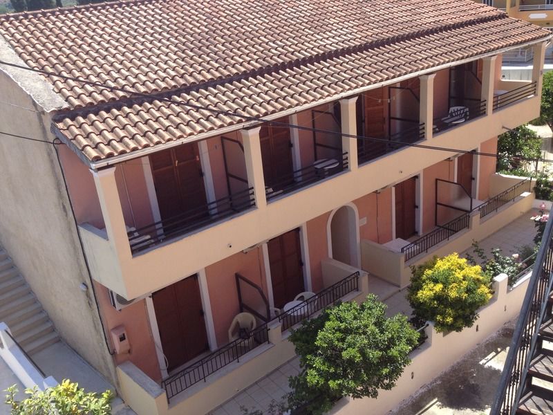 Spingos Hotel Roda  Luaran gambar