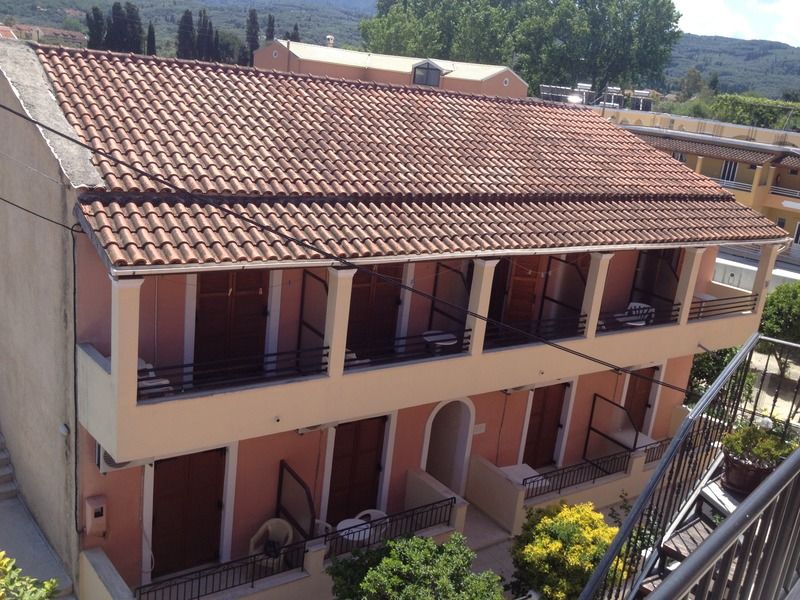 Spingos Hotel Roda  Luaran gambar