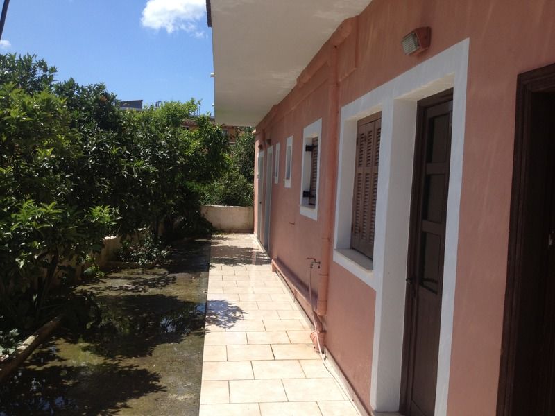 Spingos Hotel Roda  Luaran gambar