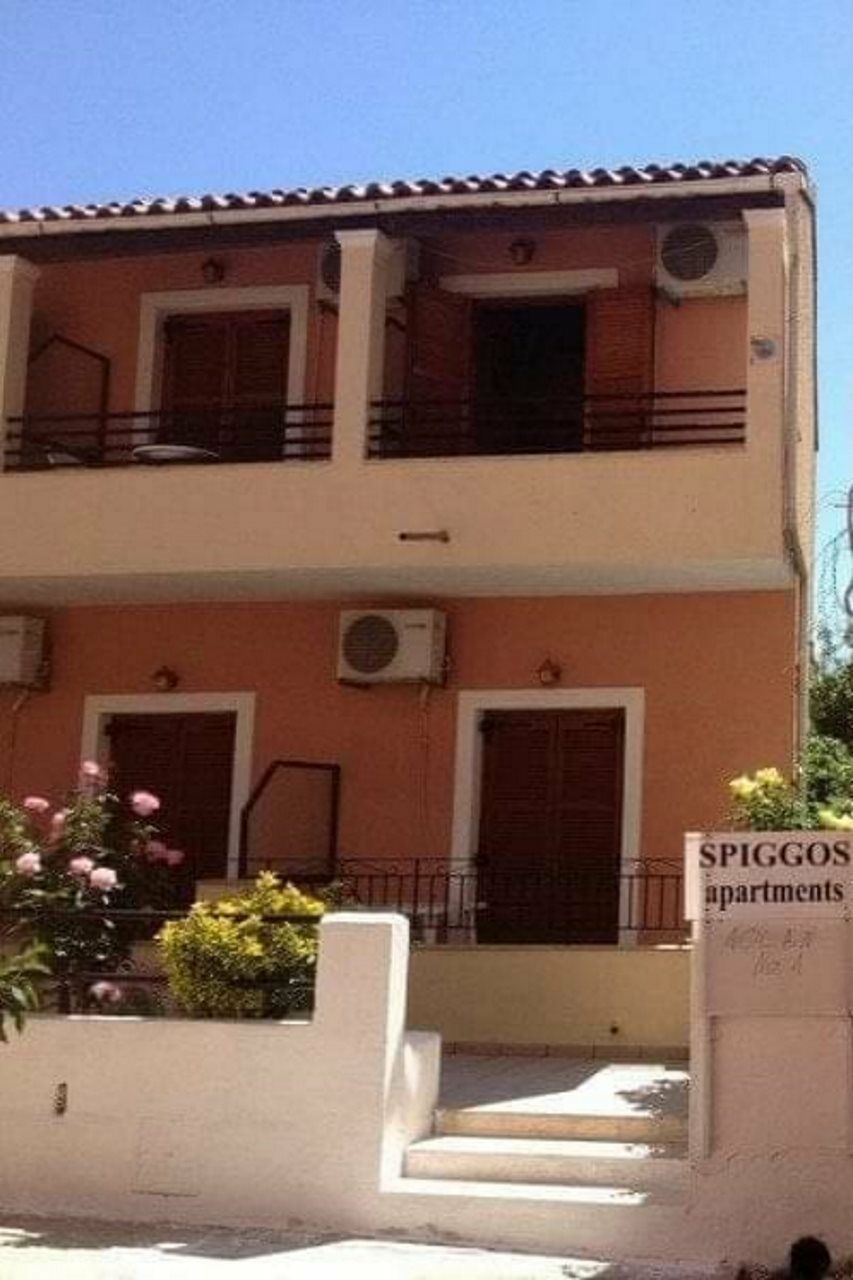 Spingos Hotel Roda  Luaran gambar